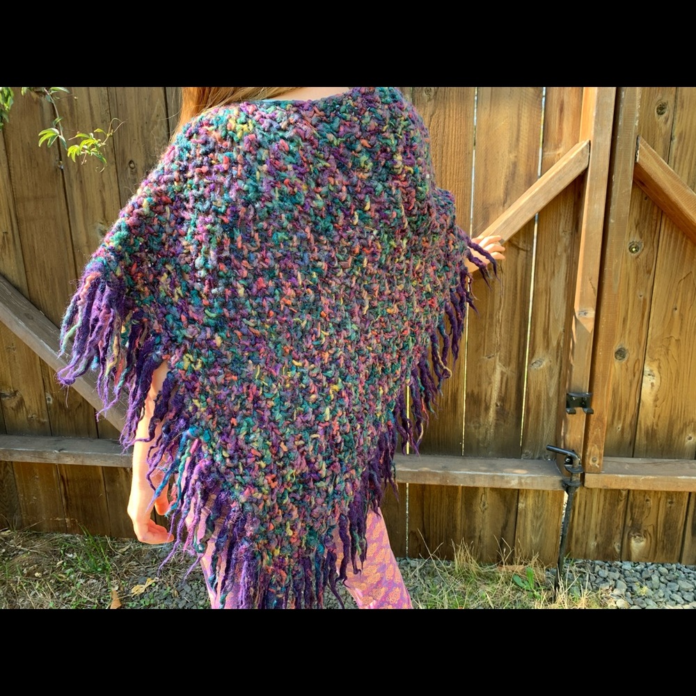 Girls wool poncho